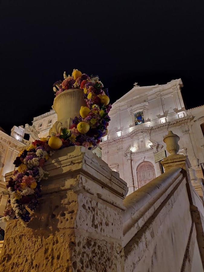 Casa Vacanze Meraki Noto Esterno foto