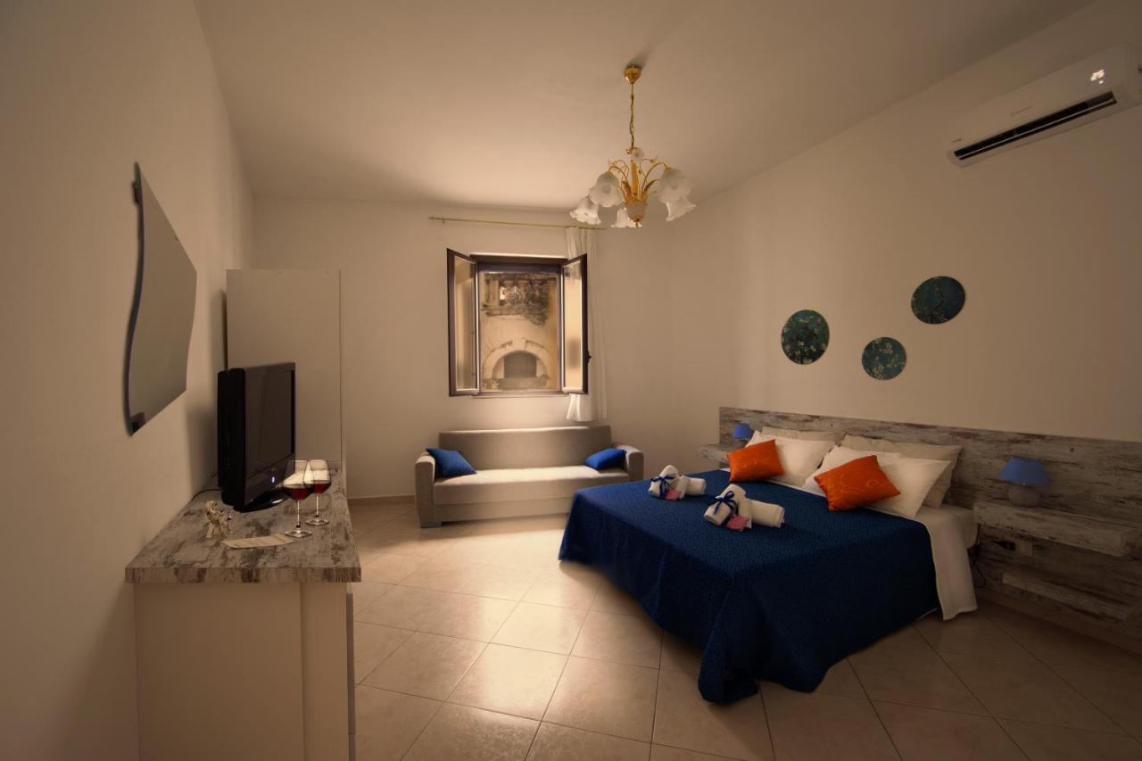 Casa Vacanze Meraki Noto Esterno foto